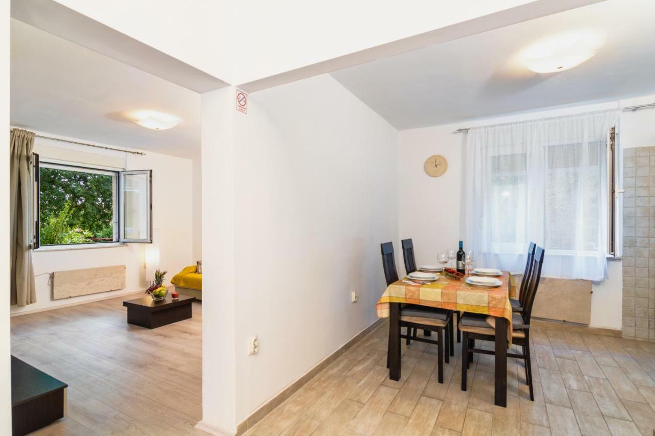 Apartman Fani Рийека Екстериор снимка